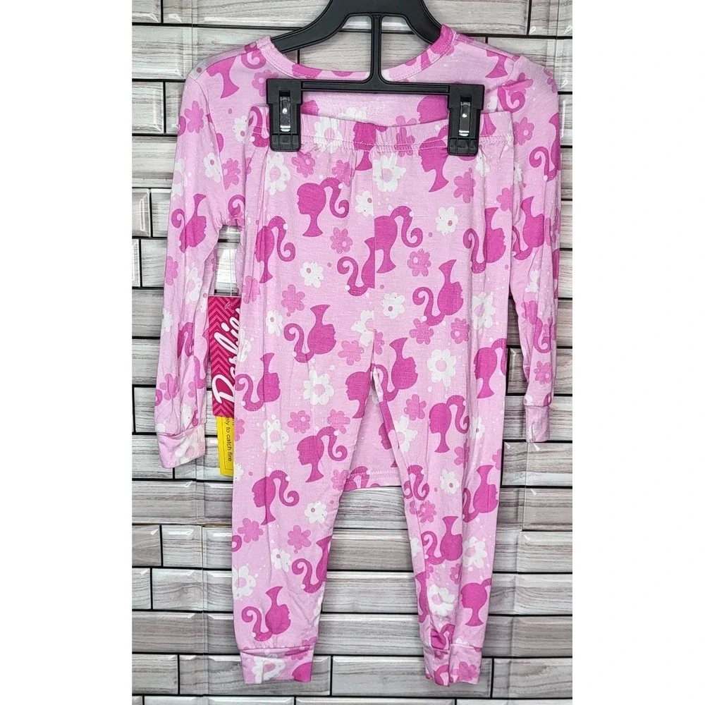 Barbie Size 3T Girl's Long Sleeve Pink 2-Piece Pajama Set - NWT‎